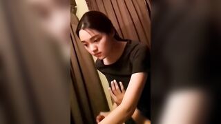 18歲小姐姐出來幹活啦
