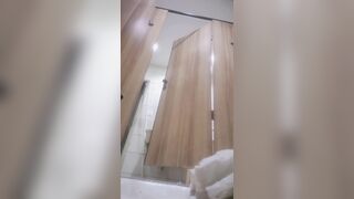 商場女廁後拍 高顏值長靴美女的粗粑粑菊花都得撐疼了 蹲了十多分鐘-07