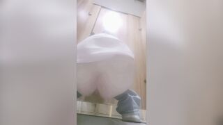 女廁偷拍 多個美女小姐姐拉大便 尿尿-14