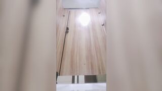 女廁偷拍 多個美女小姐姐拉大便 尿尿-25