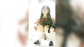 廁所偷拍 多個美女尿尿 - 18