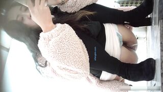 廁所偷拍 多個美女尿尿 - 09