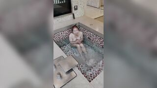 台灣熟女kitanasue【亞馨】露出外拍 性愛口交 - 01