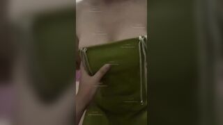 大奶美熟女 在家被無套內射