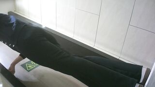 【廁拍】閨蜜 靚妹大咪咪-12