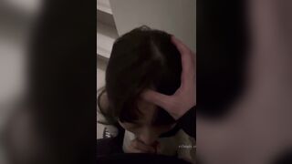 反差眼鏡美女 穿著情趣女僕裝和男友性愛自拍-3