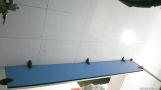 廁拍 頂級顏值美女 -17