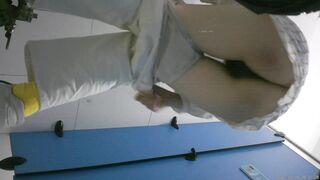 廁拍 頂級顏值美女 -17