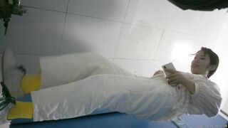 廁拍 頂級顏值美女 -17