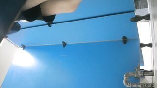 廁拍 頂級顏值美女 -20