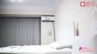 探花小雨哥酒店約操極品氣質雪白女孩