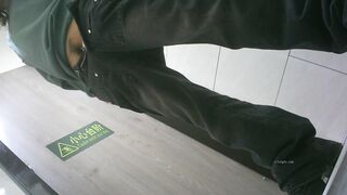 【廁拍】閨蜜 靚妹大咪咪-16