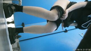 廁拍 頂級顏值美女 -07