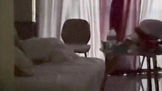 偷拍大學生電競酒店內瘋狂做愛-07